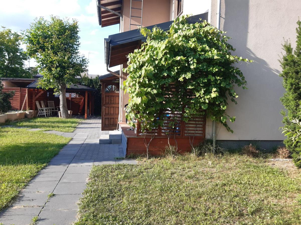 Apartamenty Rodzinne Pilica Park Sulejów Zewnętrze zdjęcie